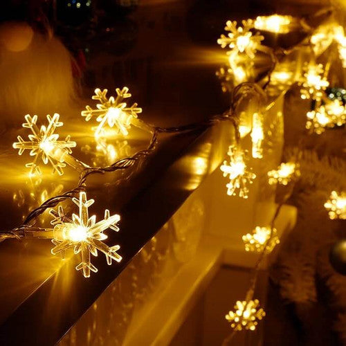 Snowflake fairy lights